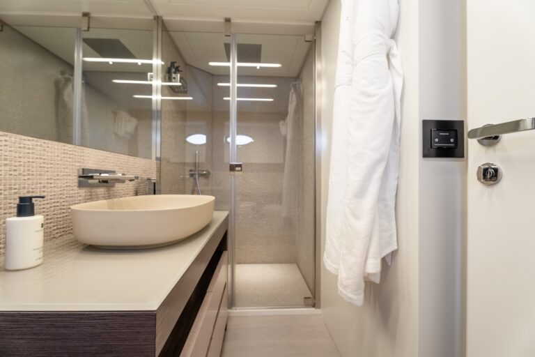 Master Ensuite Bathroom