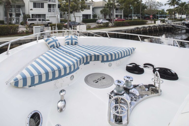 MY CHILDS PLAY - Foredeck