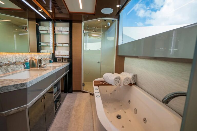 Master Ensuite