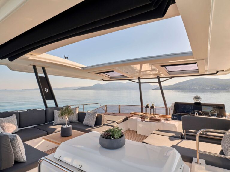 Sun deck