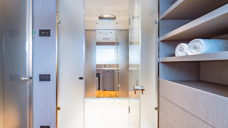 Master Ensuite