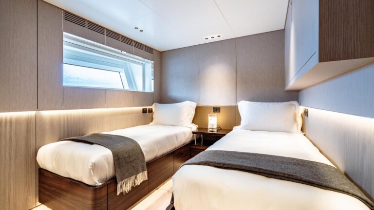 Twin Suite