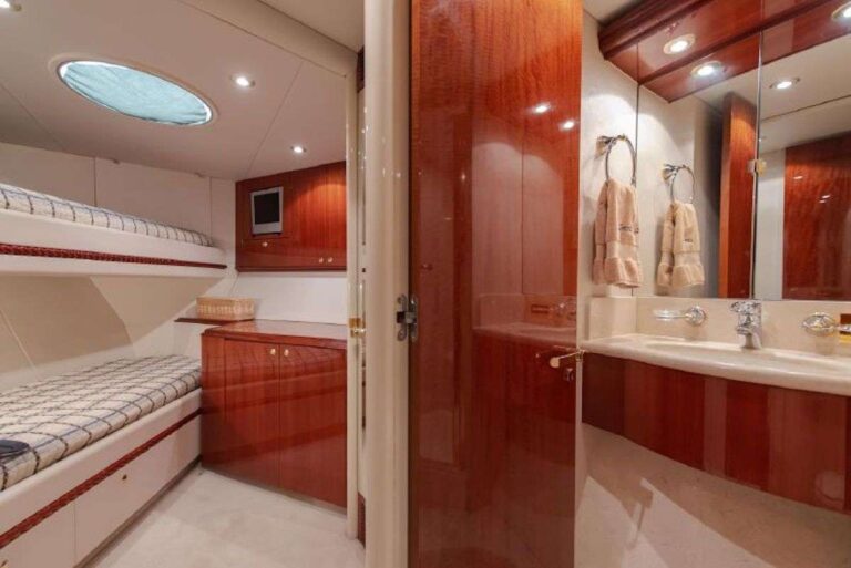 Bunk Cabin