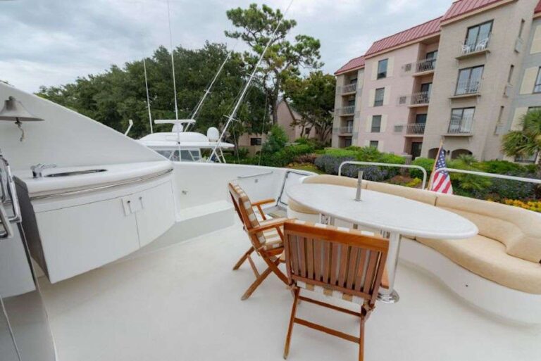 Flybridge Seating