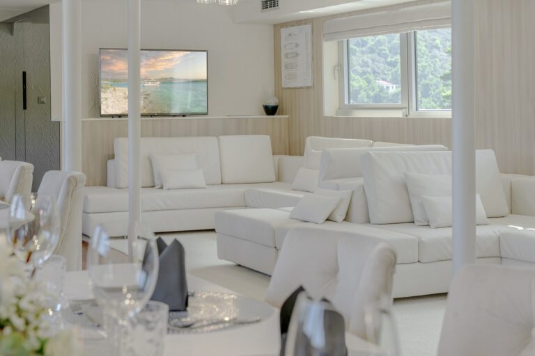 Interior Salon