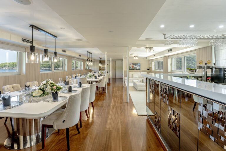 Dining Salon