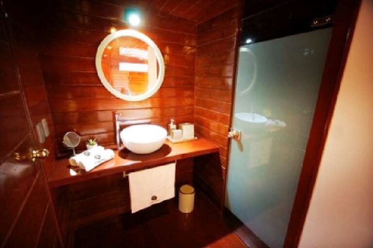 Ensuite Bathroom