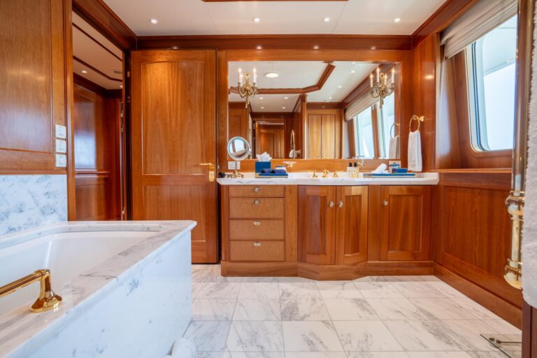 Master Ensuite