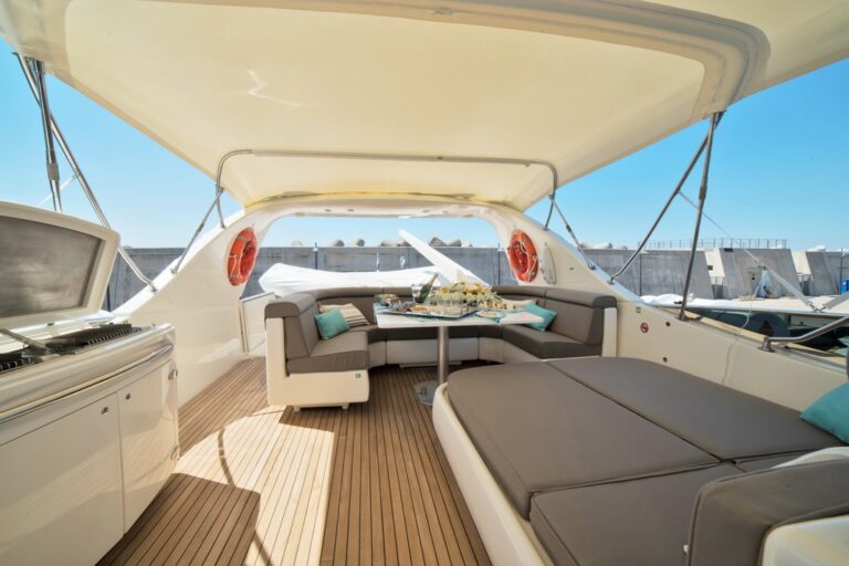 Sundeck View Aft