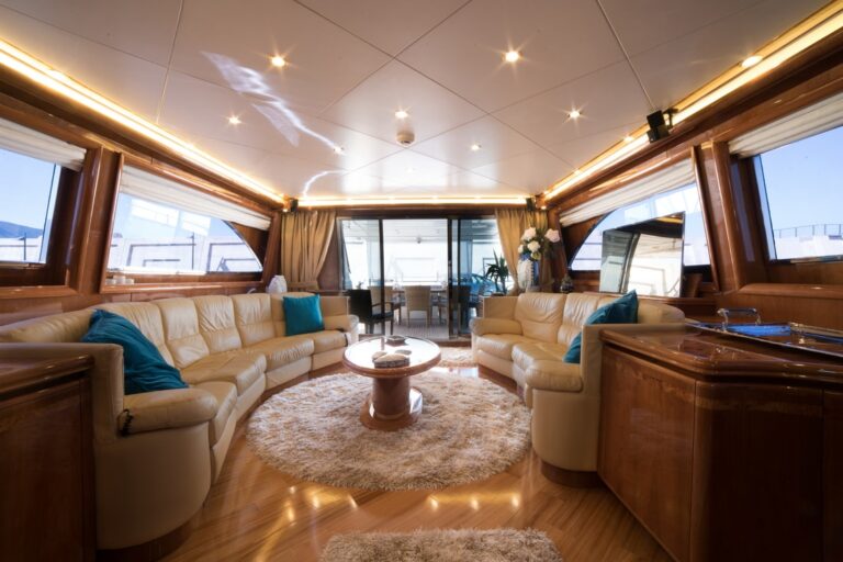 Salon View Aft