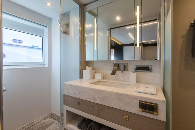 Double Bathroom