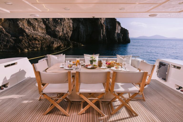 Alfresco Dining