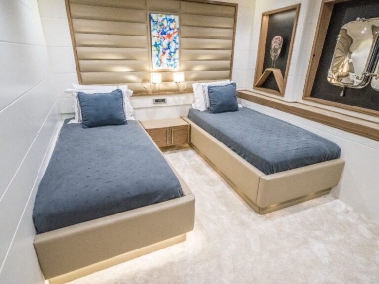 Twin Cabin