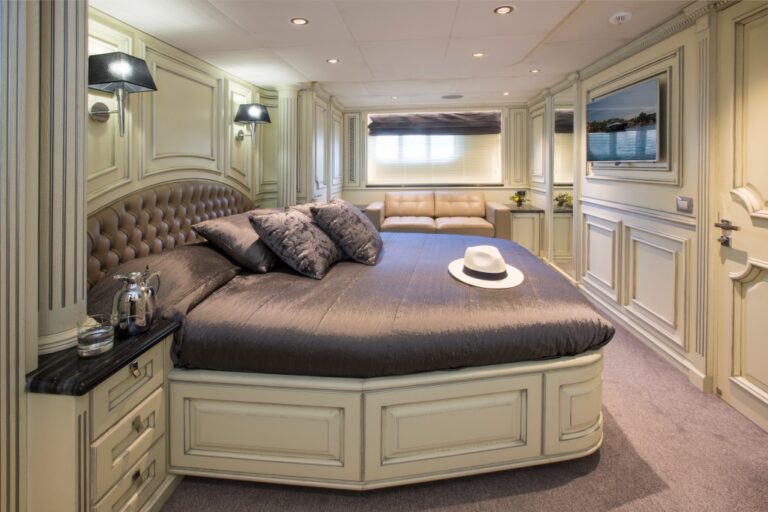 MY DESTINY - Master cabin 2