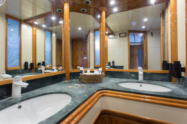 Master Ensuite