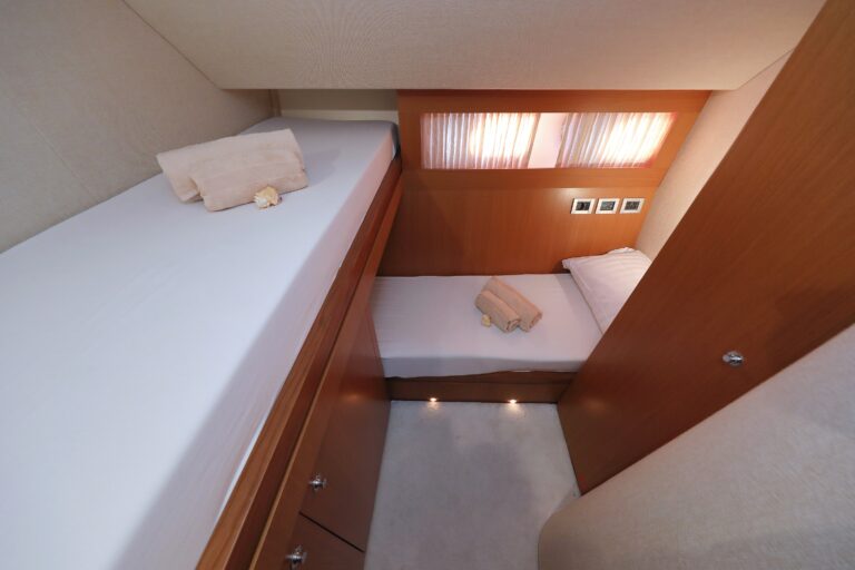 Bunk Cabin