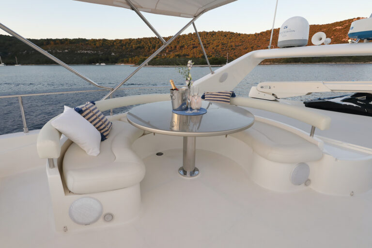 Flybridge