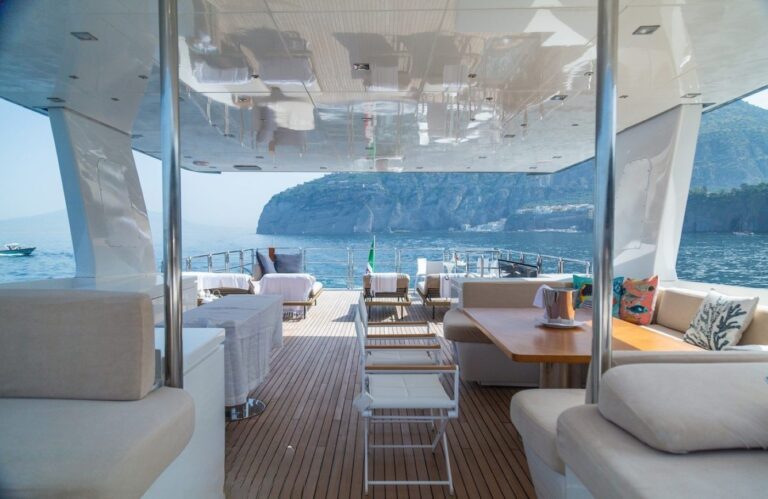 Exterior Relaxation Area