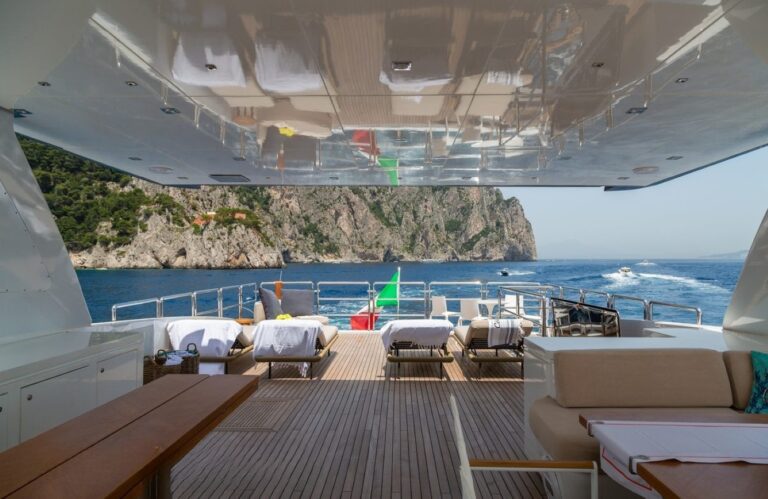 Exterior Relaxation Area