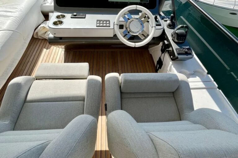 Captains Area