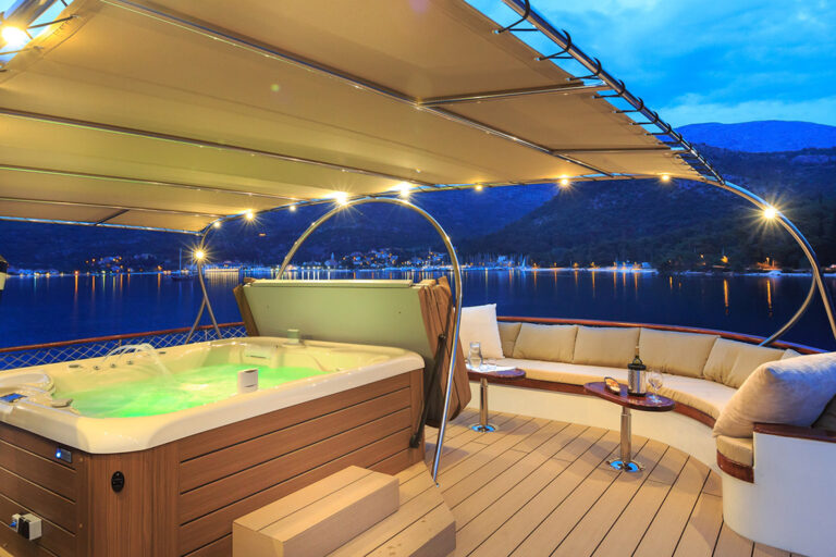 Jacuzzi