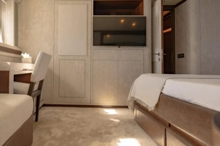 Cabin With Double Bed