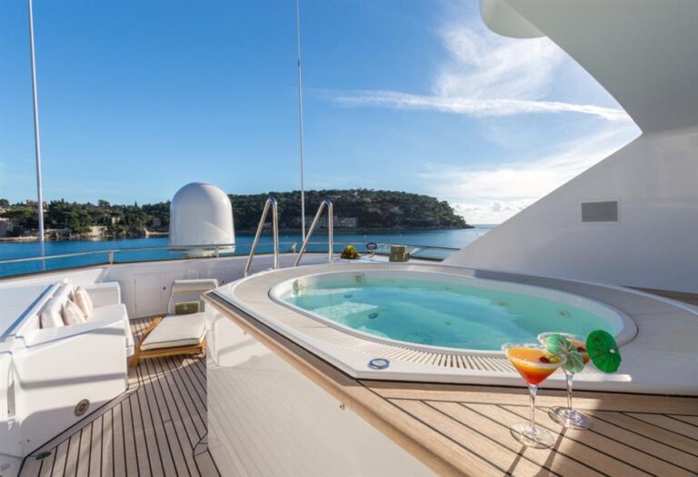 Jacuzzi