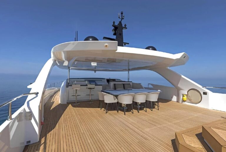 Exterior Dining Area