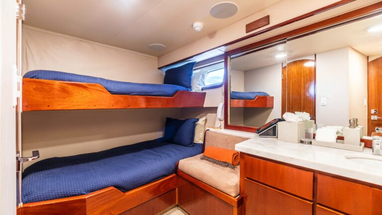 Crew accommodation