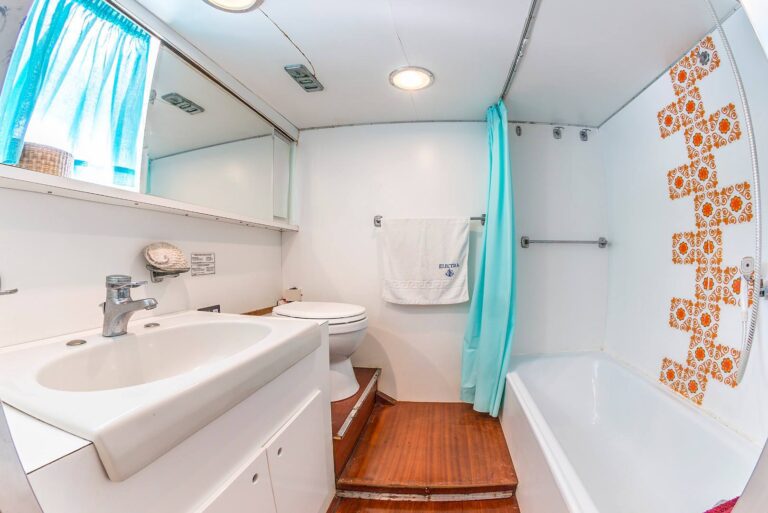 Master Ensuite