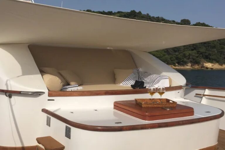 Exterior Relaxation Area