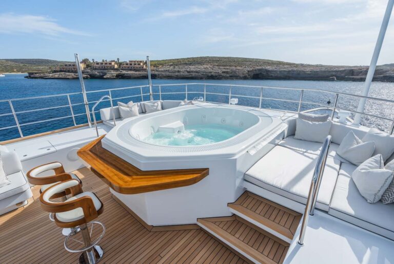 Jacuzzi