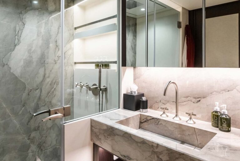 VIP Ensuite Bathroom