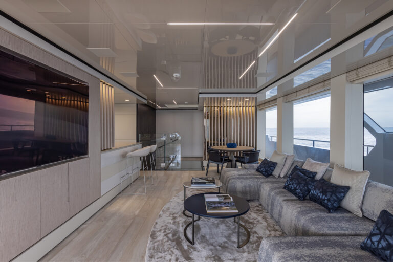 Upper Deck Lounge