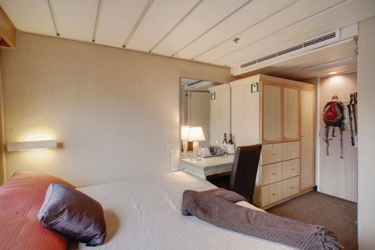 Guest Cabin