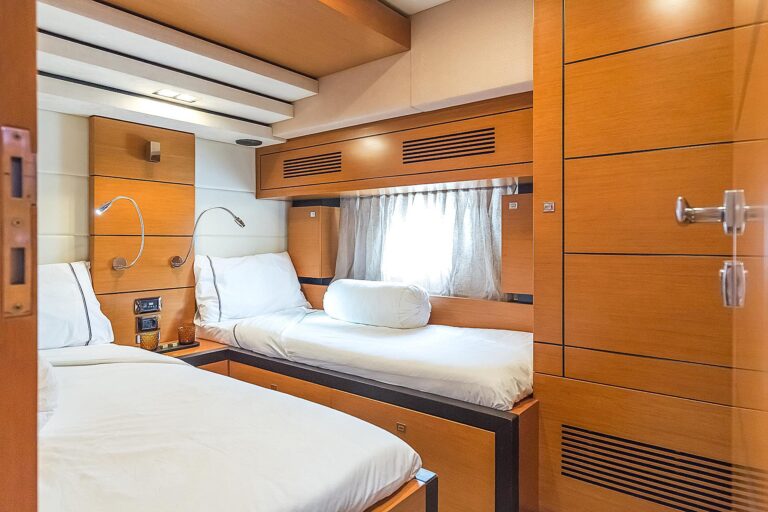 Guest Twin Cabin