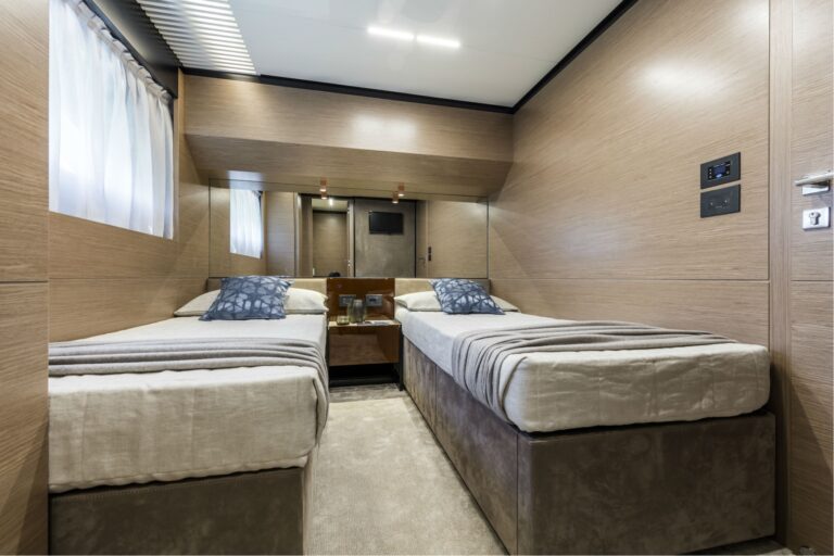 Twin Cabin