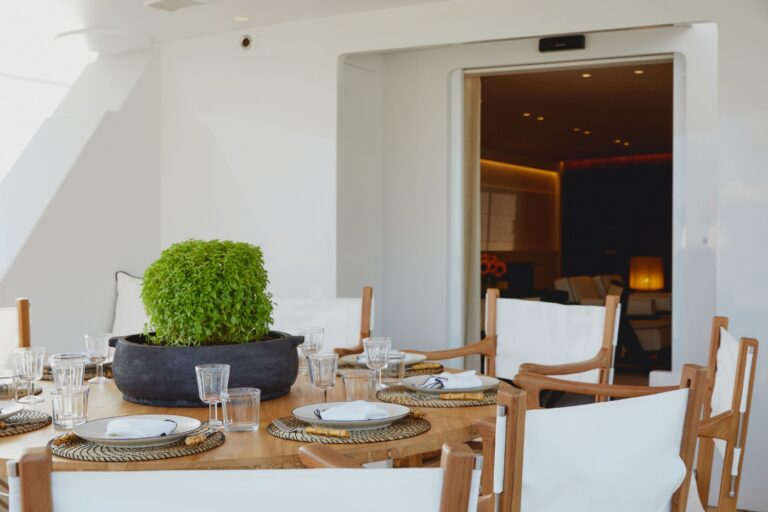 Exterior Dining Area