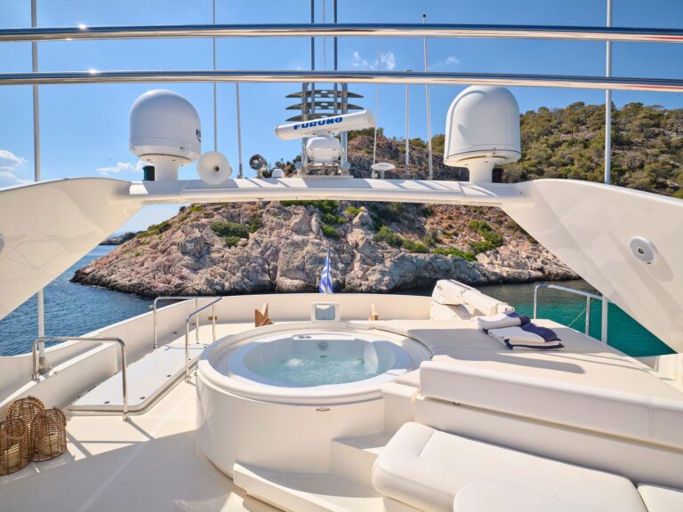 Jacuzzi On Sun Deck