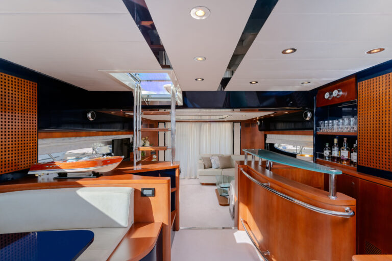 Main Salon View Aft