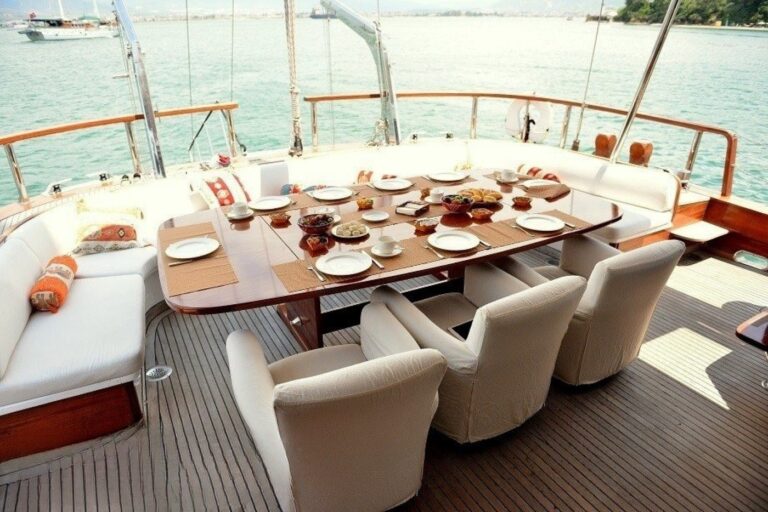 Exterior Dining Area