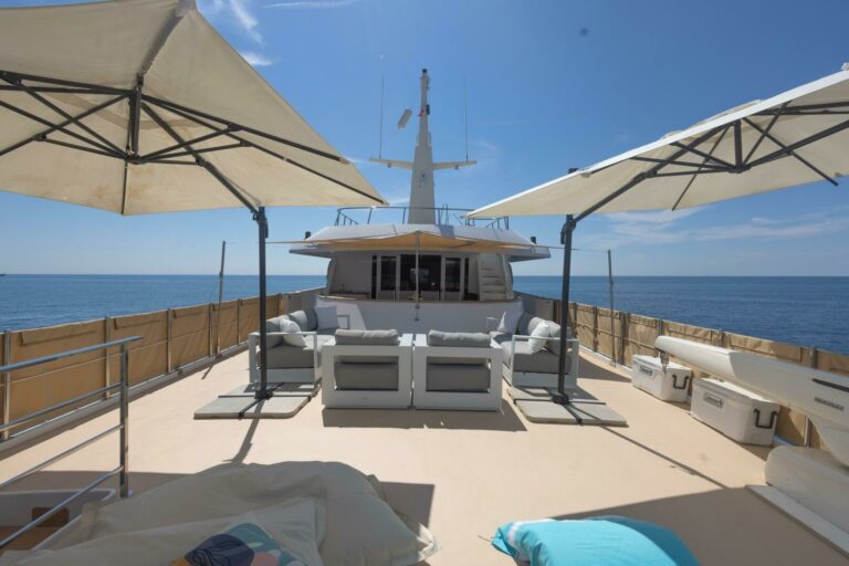 201 Sun Deck