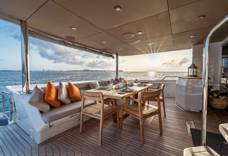 Exterior Relaxation Area With Dining