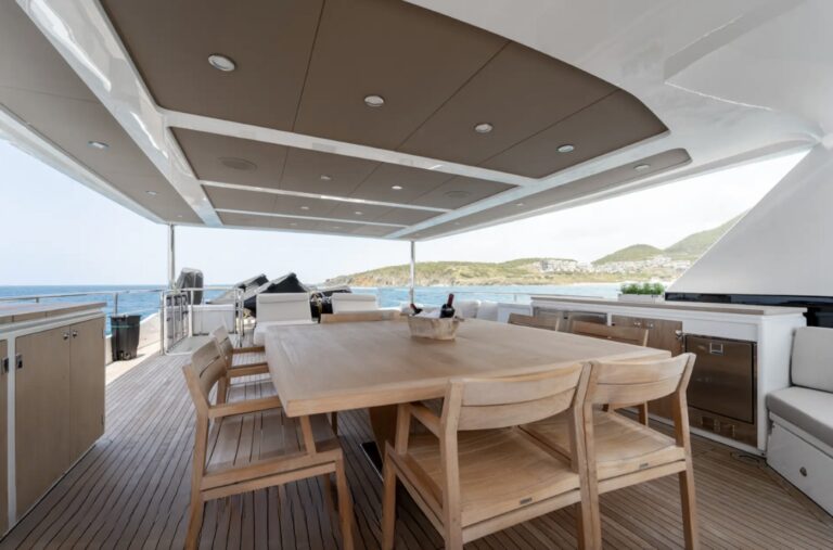 Exterior Dining Area