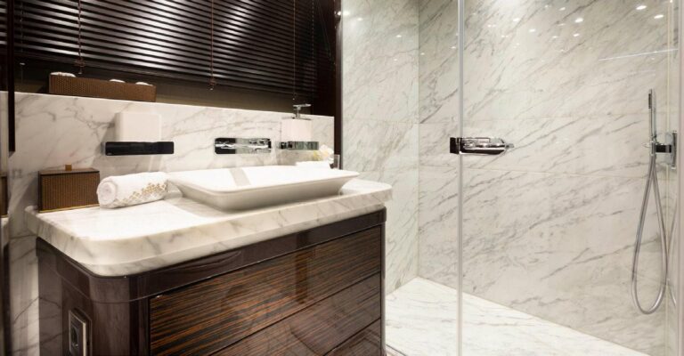 Twin Cabin Ensuite