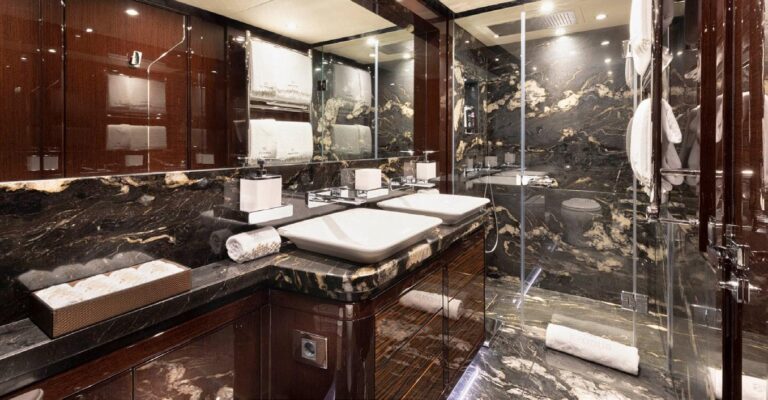 Double Cabin Ensuite