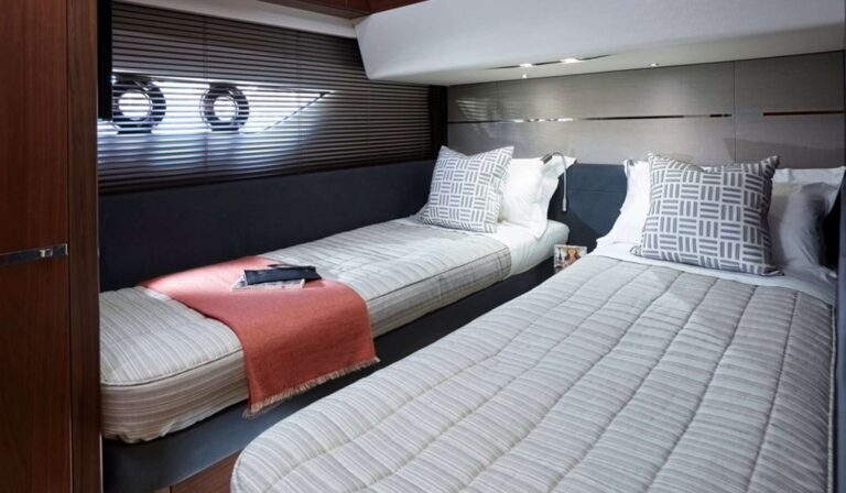 Twin Suite