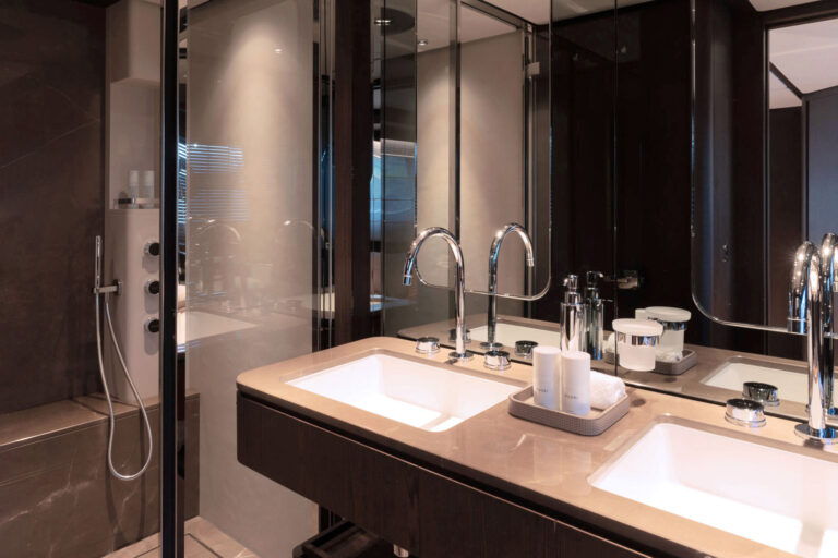 Master Ensuite