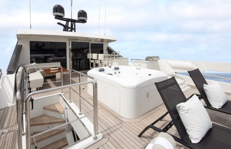 Sun Deck Jacuzzi
