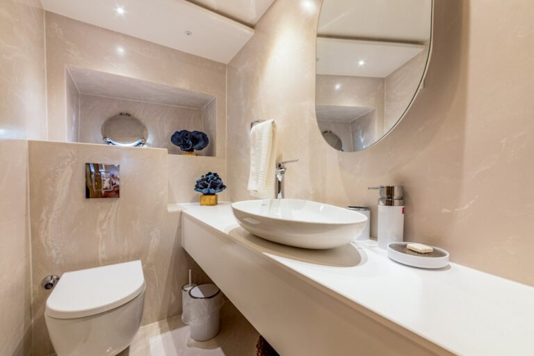 Double Guest Ensuite
